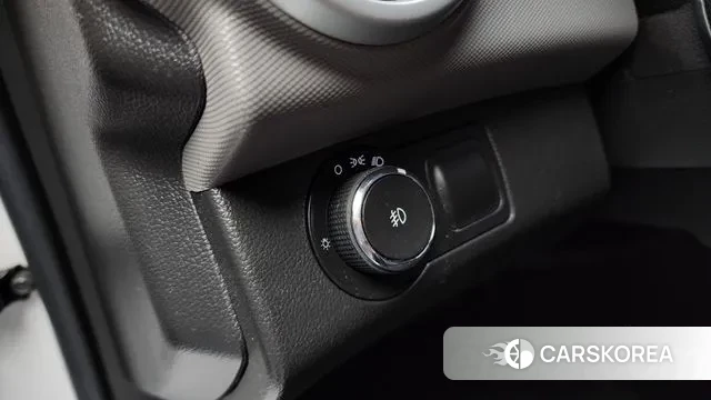 Chevrolet (GM Daewoo) The New Aveo Sedan id 3667137 из Кореи 10