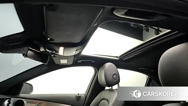 Mercedes-Benz C-Class W205 id 3635536 из Кореи 10