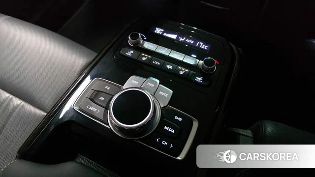 Genesis G90 id 4726969 из Кореи 10