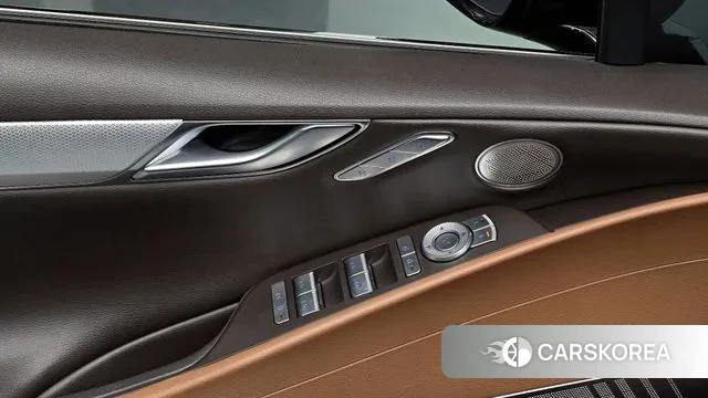 Genesis Electrified G80 (RG3) id 3453576 из Кореи 10