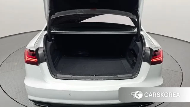 Audi New A6 id 3713849 из Кореи 10