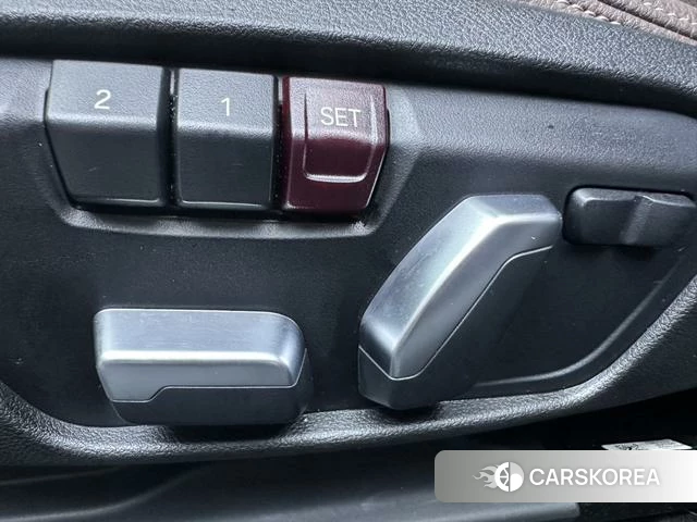BMW 1 series id 4313920 из Китая 10