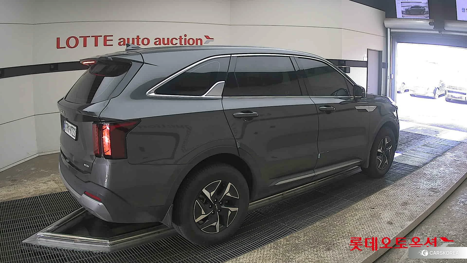 Kia Sorento Hybrid id 3882180 из Кореи 10