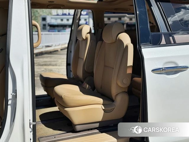 Kia The New Carnival id 4770420 из Кореи 10