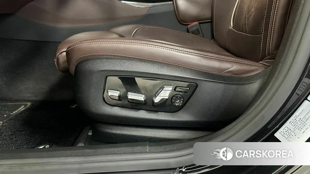BMW 6 Series GT (G32) id 3791965 из Кореи 10