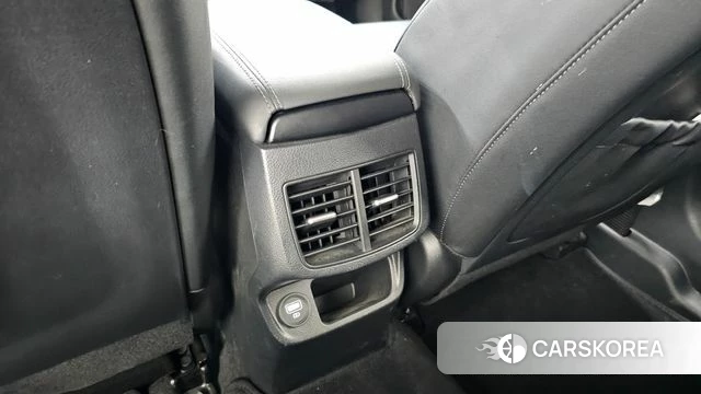 Kia Seltos id 4609998 из Кореи 10