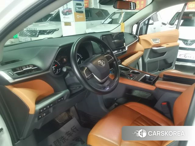 Toyota Saina id 4257280 из Китая 10