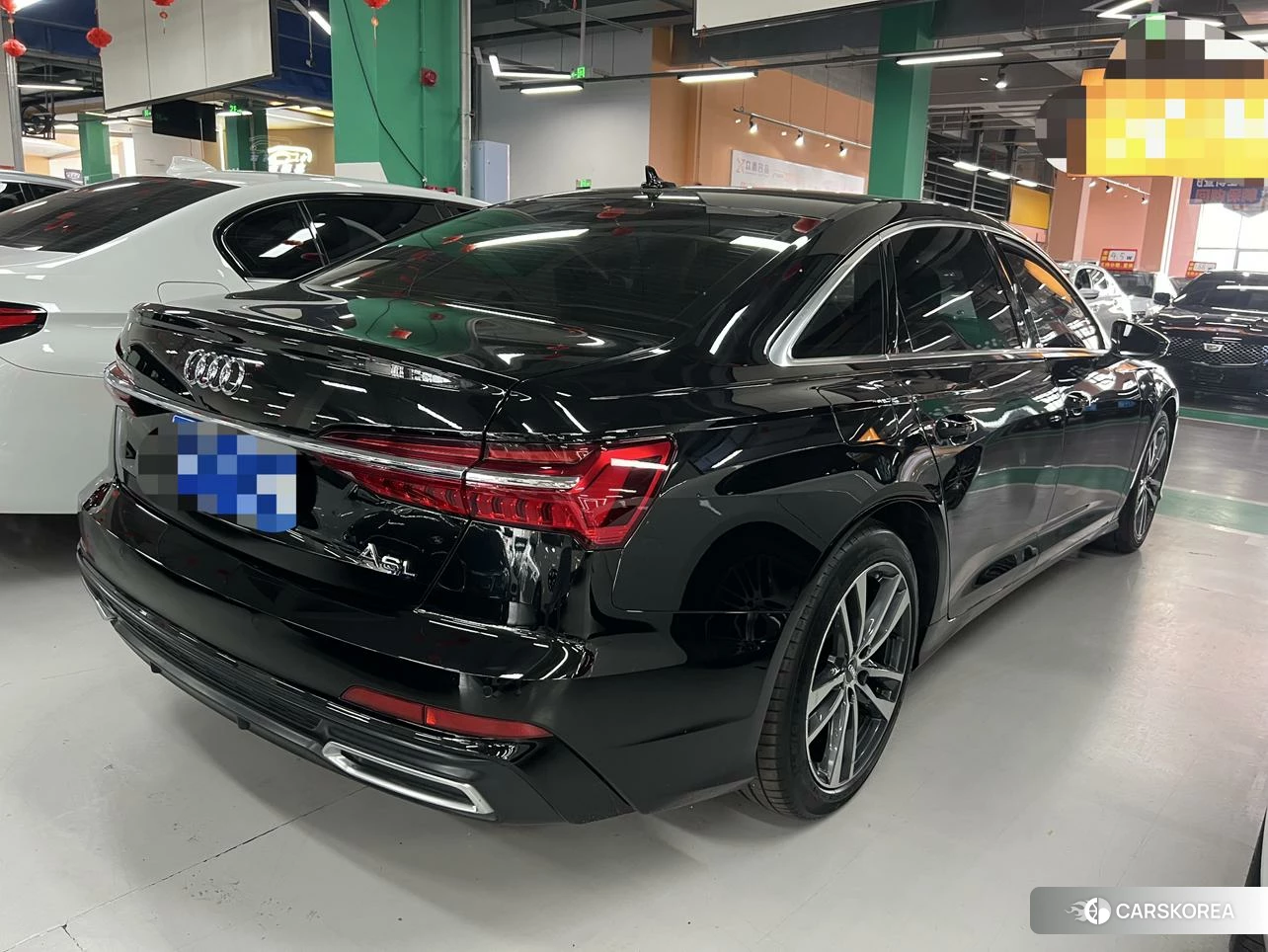 Audi A6L id 4441179 из Китая 10
