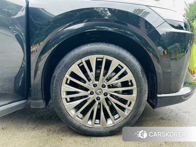 Lexus RX id 4353446 из Китая 10
