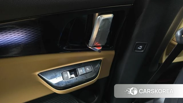 Kia Carnival 4th generation id 3910911 из Кореи 10