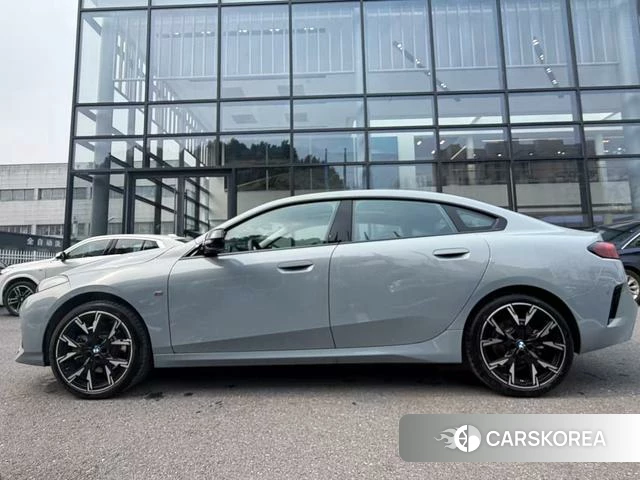 BMW 2 series id 4265174 из Китая 10