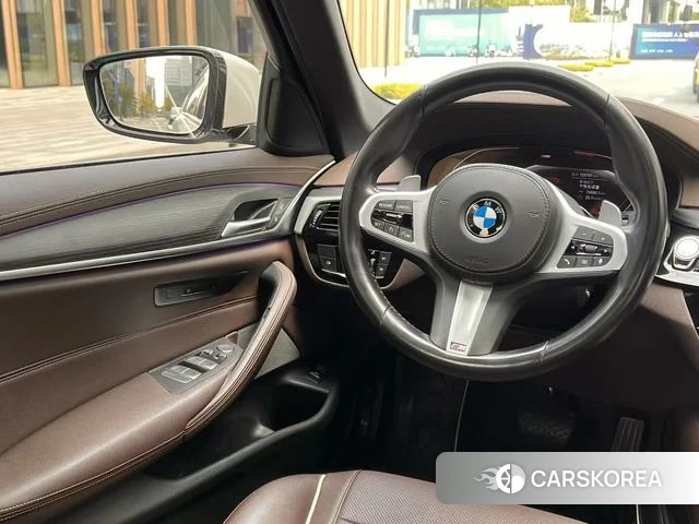 BMW 5 series id 4265523 из Китая 10