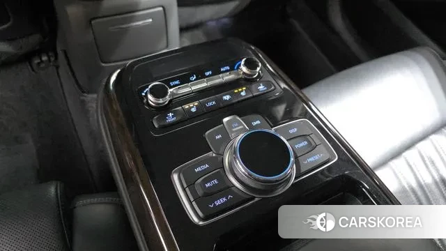 Genesis EQ900 id 3345384 из Кореи 10