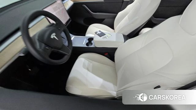 Tesla Model Y id 4757670 из Кореи 10