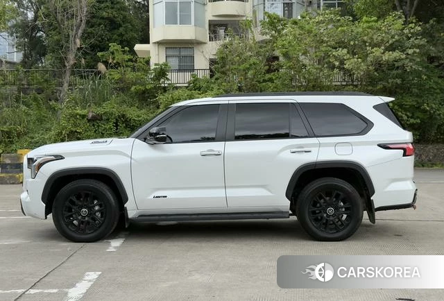Toyota Sequoia id 4274601 из Китая 10
