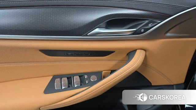 BMW 5 Series (G30) id 4463036 из Кореи 10