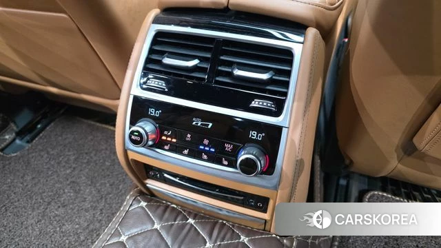 BMW 7 Series (G11) id 4574068 из Кореи 10
