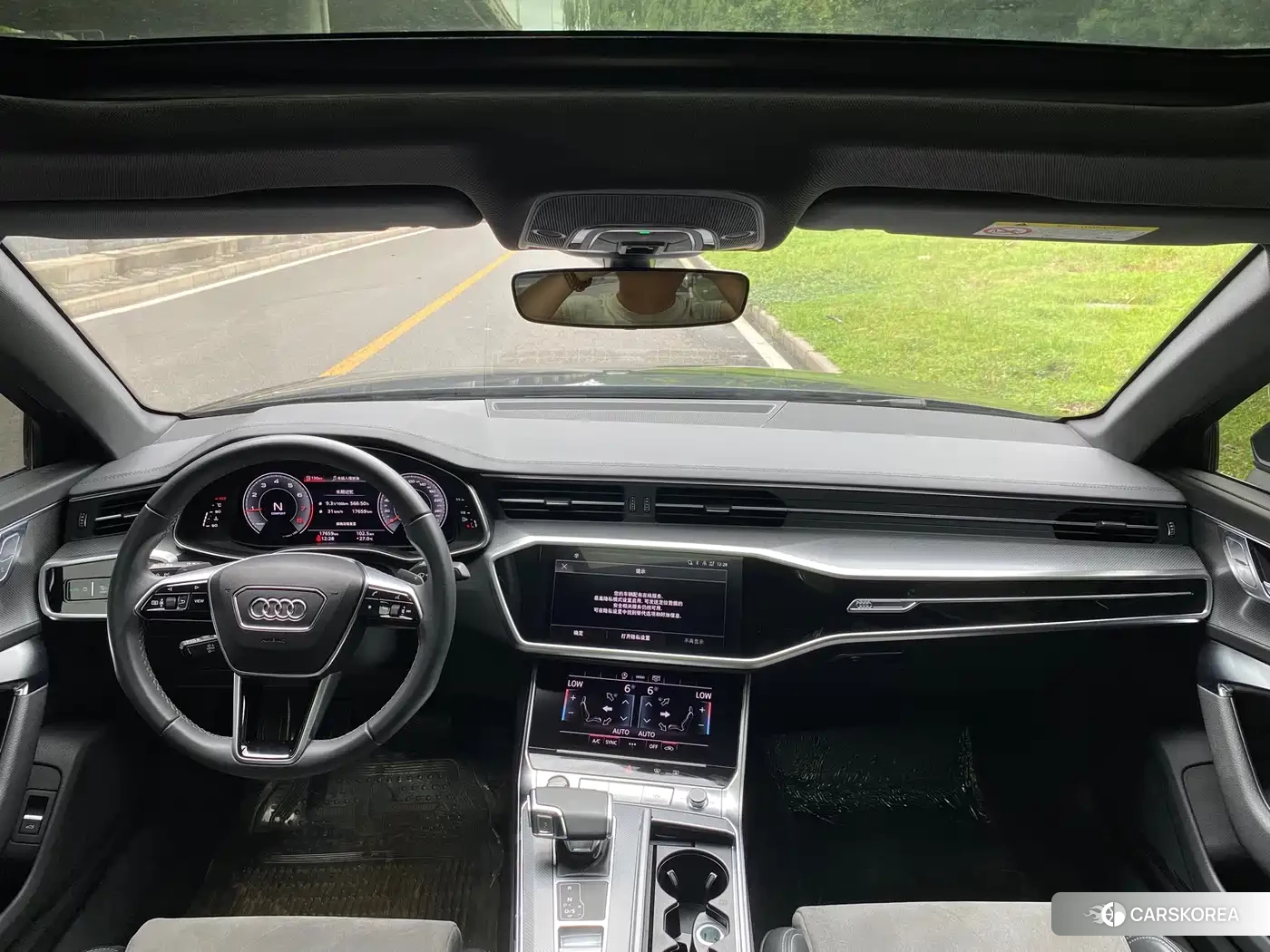 Audi A6L id 4600820 из Китая 10