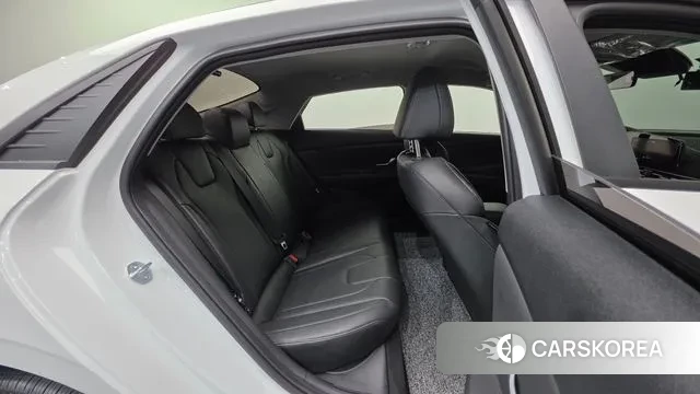 Hyundai Avante (CN7) id 3512817 из Кореи 10