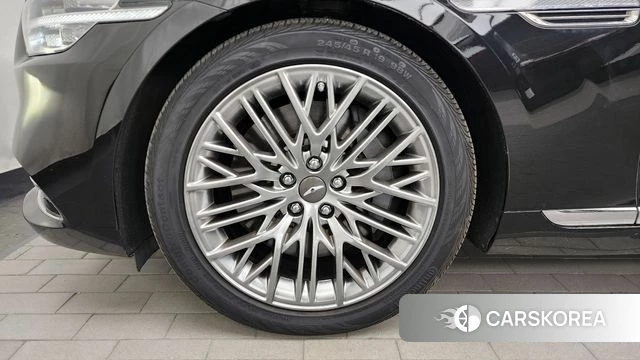 Genesis G90 id 3924701 из Кореи 10