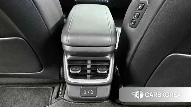 Hyundai Grandeur (GN7) id 3903383 из Кореи 10