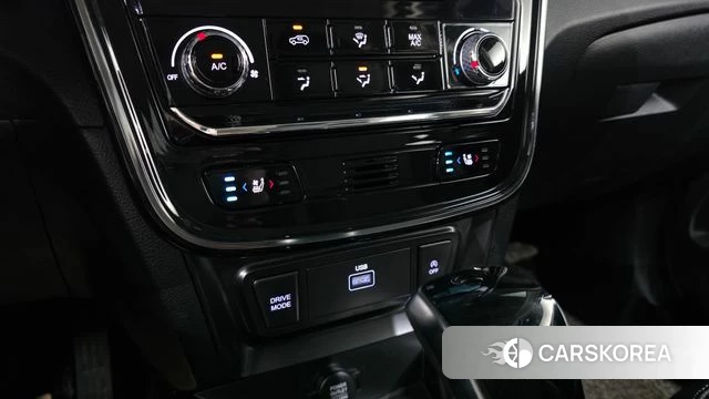 Ssangyong Tivoli Air id 4446044 из Кореи 10