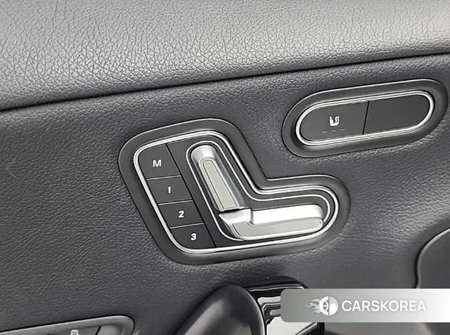 Mercedes-Benz A-Class W177 id 3509521 из Кореи 10