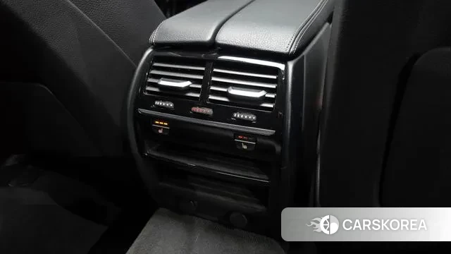 BMW 5 Series (G30) id 3672368 из Кореи 10