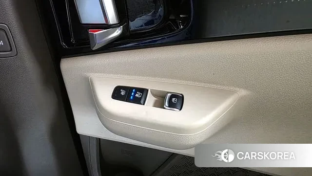 Kia The New Carnival 4th Generation id 3327541 из Кореи 10