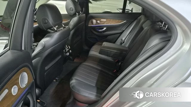 Mercedes-Benz E-Class W213 id 4573844 из Кореи 10