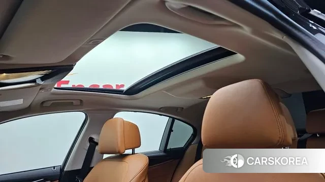 BMW 5 Series (G30) id 3518117 из Кореи 10