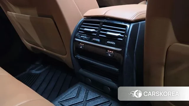 BMW 5 Series (G30) id 3772729 из Кореи 10