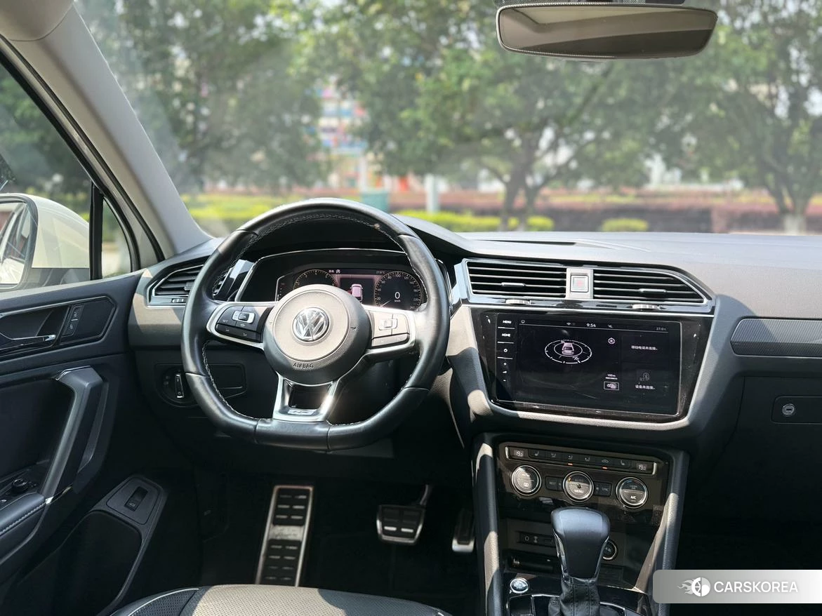 Volkswagen Tiguan L id 4510389 из Китая 10