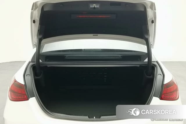 Mercedes-Benz Class C id 4306846 из Китая 10