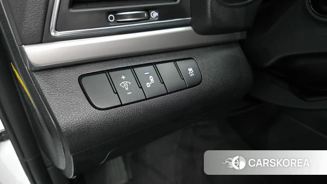 Hyundai Avante AD id 4652287 из Кореи 10