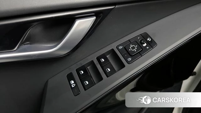 Kia Di Ol Nu Niro id 4223837 из Кореи 10