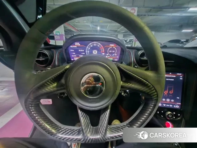 McLaren 720S id 3261751 из Кореи 10