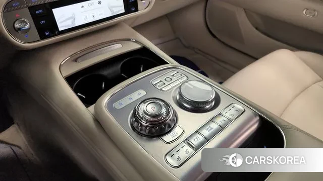 Genesis G90 (RS4) id 3518431 из Кореи 10