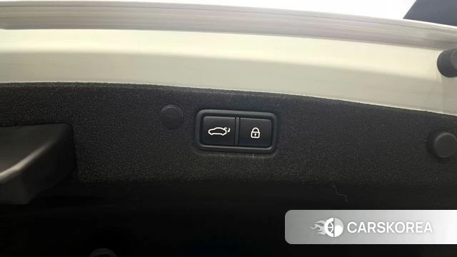 Hyundai The New Grandeur IG id 3865117 из Кореи 10