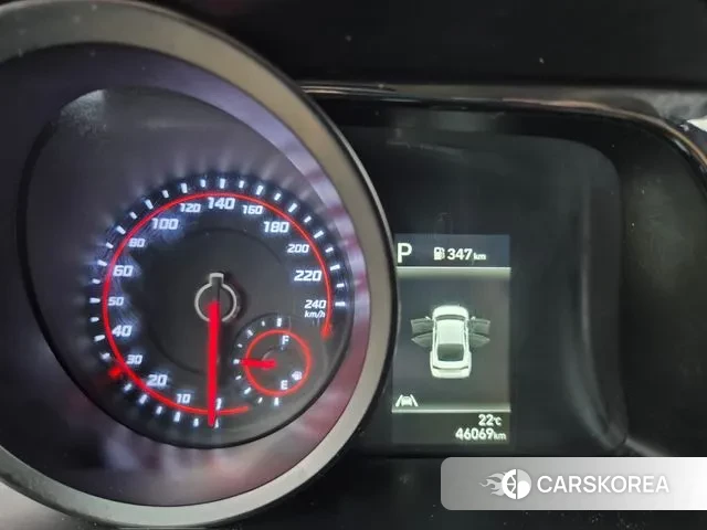 Hyundai Avante (CN7) id 3261561 из Кореи 10