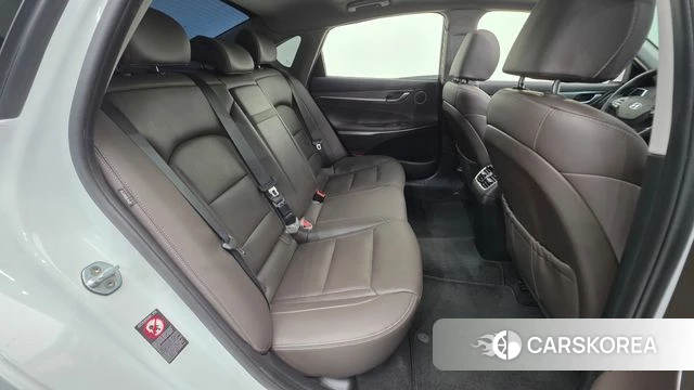 Hyundai Grandeur IG id 4551664 из Кореи 10