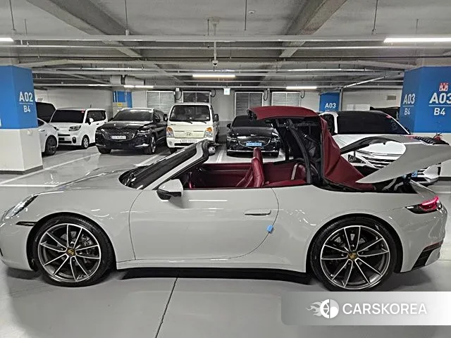 Porsche 911(992) id 3519040 из Кореи 10