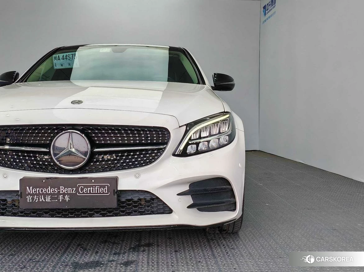 Mercedes-Benz Class C id 4419090 из Китая 10