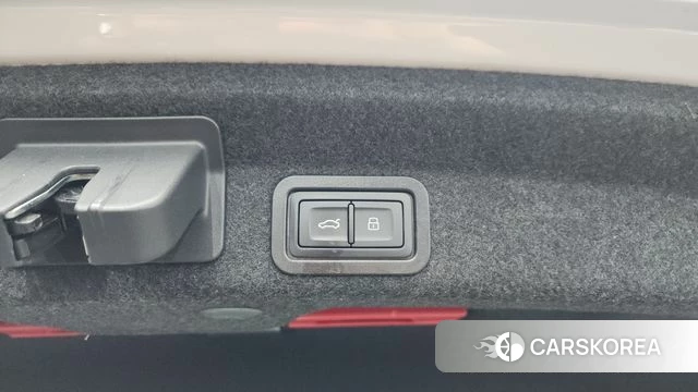 Audi A6 (C8) id 4593033 из Кореи 10