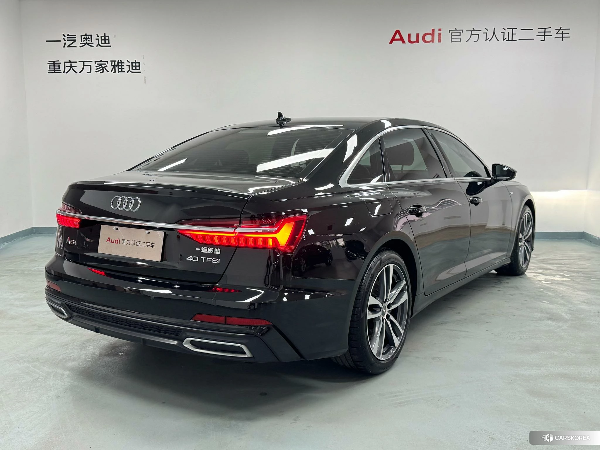 Audi A6L id 4420756 из Китая 10