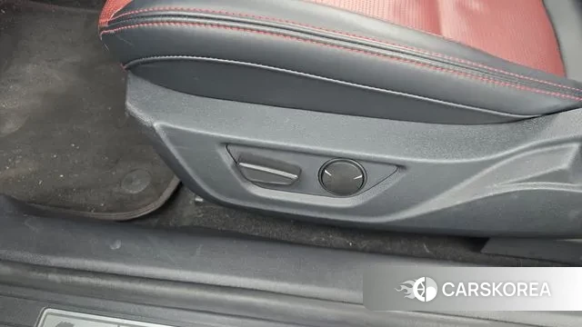 Ford Mustang 7th Generation id 3436924 из Кореи 10