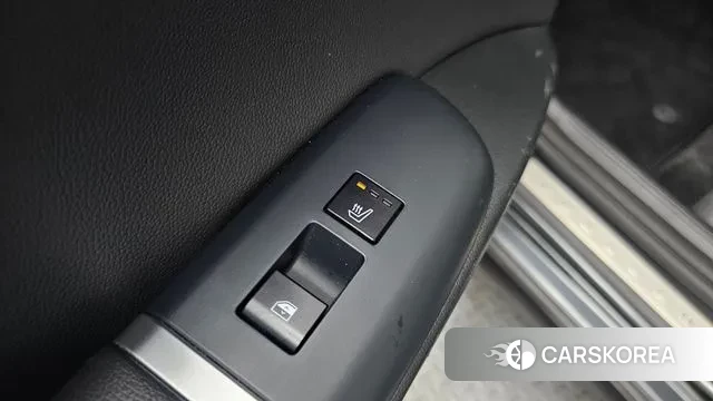 Hyundai Grandeur (GN7) id 3147726 из Кореи 10