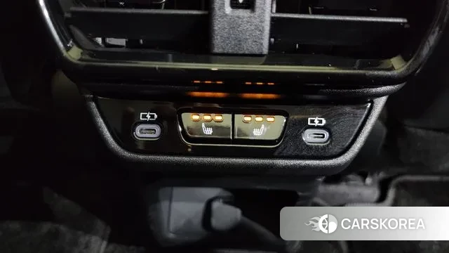 Lexus RZ450e id 3241220 из Кореи 10