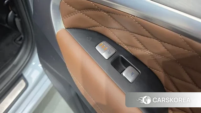 Genesis G70 id 3085589 из Кореи 10