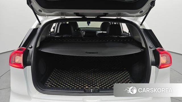 Kia Niro EV id 3853012 из Кореи 10